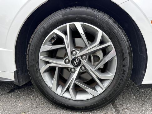 Used 2023 Hyundai Sonata SEL FWD image 6
