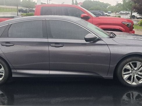 Used 2019 Honda Accord LX image 4