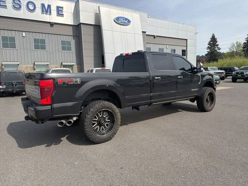 Used 2020 Ford F350 Platinum w/ FX4 Off-Road Package AWD/4WD image 3