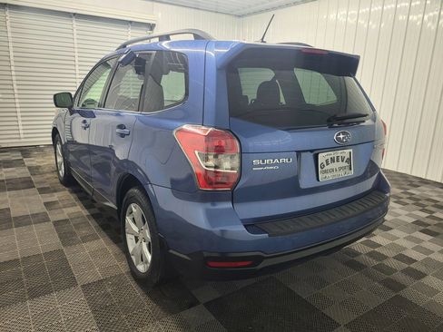 Used 2015 Subaru Forester 2.5i Limited AWD/4WD image 10