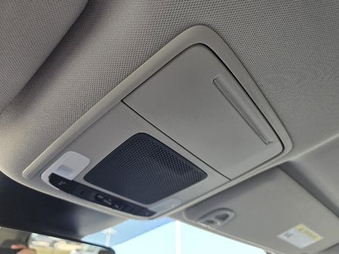 New 2025 Honda Pilot EX-L image 23