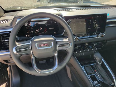 New 2026 GMC Canyon Elevation w/ Convenience Package image 14