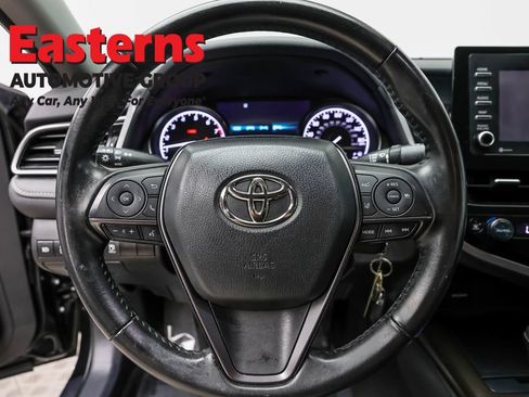 Used 2023 Toyota Camry SE AWD/4WD image 10