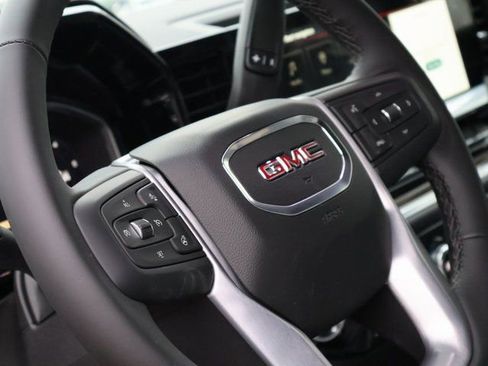 New 2026 GMC Sierra 1500 Elevation image 24