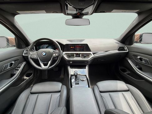 Used 2019 BMW 330i xDrive Sedan w/ Convenience Package AWD/4WD image 11