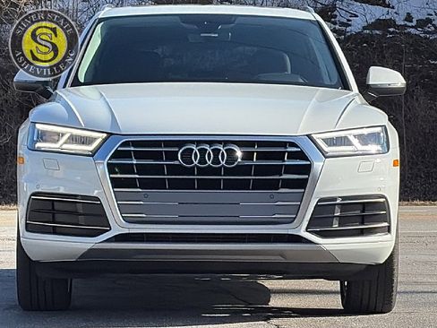 Used 2019 Audi Q5 2.0T Premium Plus w/ Premium Plus Package image 2