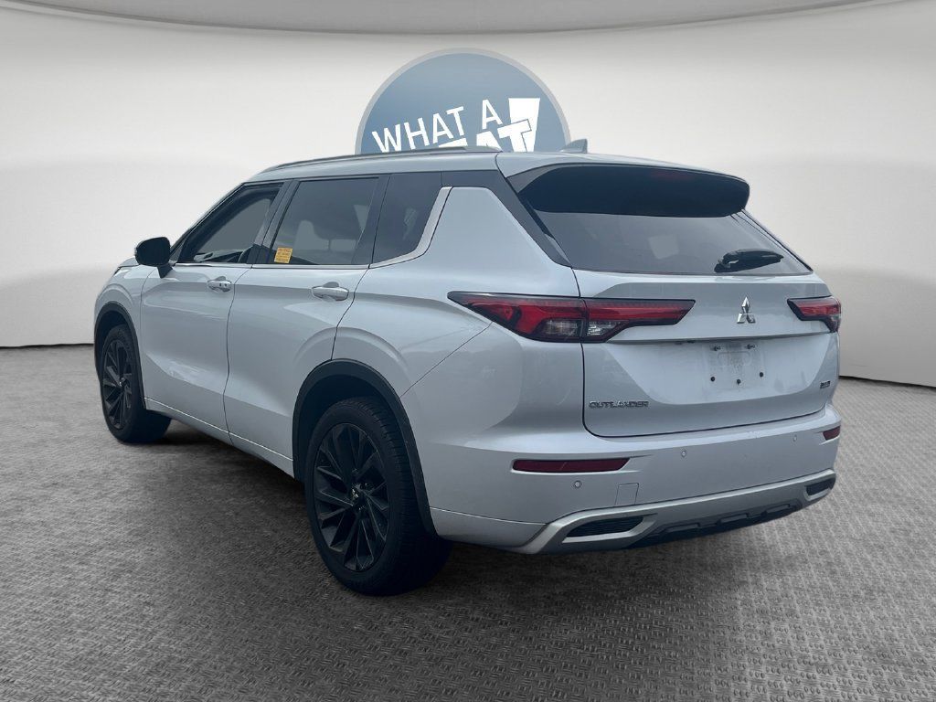 Used 2022 Mitsubishi Outlander SEL FWD image 6