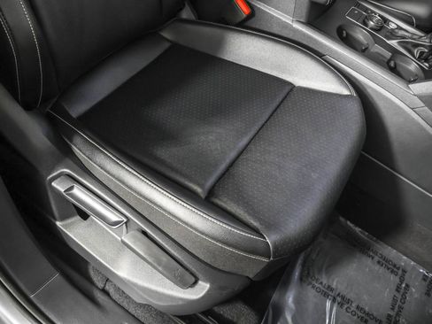 Used 2020 Volkswagen Atlas Cross Sport SE w/ Panoramic Sunroof Package image 46