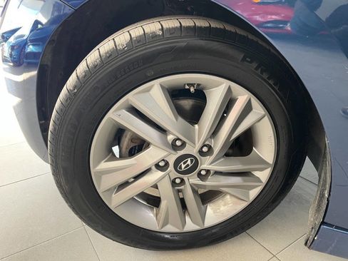 Used 2020 Hyundai Elantra SEL image 10