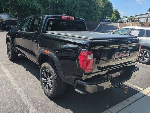 Used 2023 GMC Canyon AT4 w/ AT4 Premium Package AWD/4WD image 5
