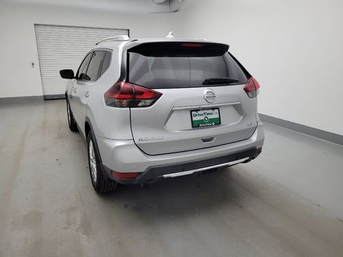 Used 2019 Nissan Rogue SV FWD image 6