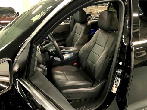 Certified 2025 Mercedes-Benz GLE 350 4MATIC image 8