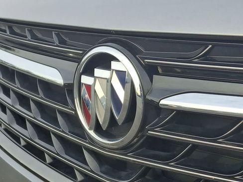 Used 2023 Buick Envision Preferred image 28