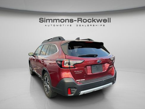 Used 2022 Subaru Outback Limited image 6