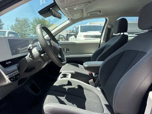 Used 2024 Hyundai Ioniq 5 SEL RWD image 13