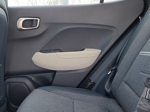 New 2026 Hyundai Venue SEL image 15