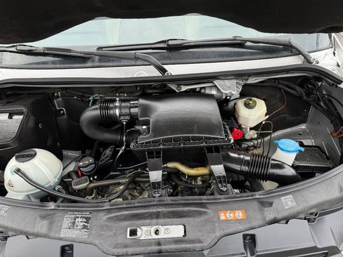 Used 2009 Dodge Sprinter 2500 w/ Rear Heater Group III image 26