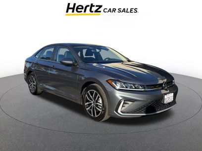 Used 2025 Volkswagen Jetta SE