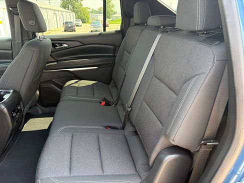 Used 2024 Chevrolet Traverse LS w/ Midnight/Sport Edition FWD image 19