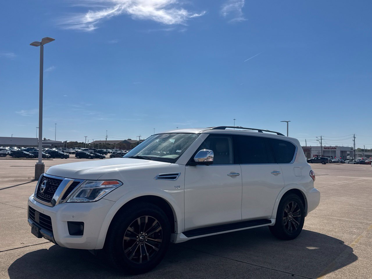 Used 2019 Nissan Armada Platinum w/ Captain's Chairs Package RWD image 12