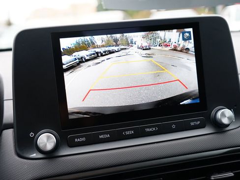 Certified 2023 Hyundai Kona SE image 28