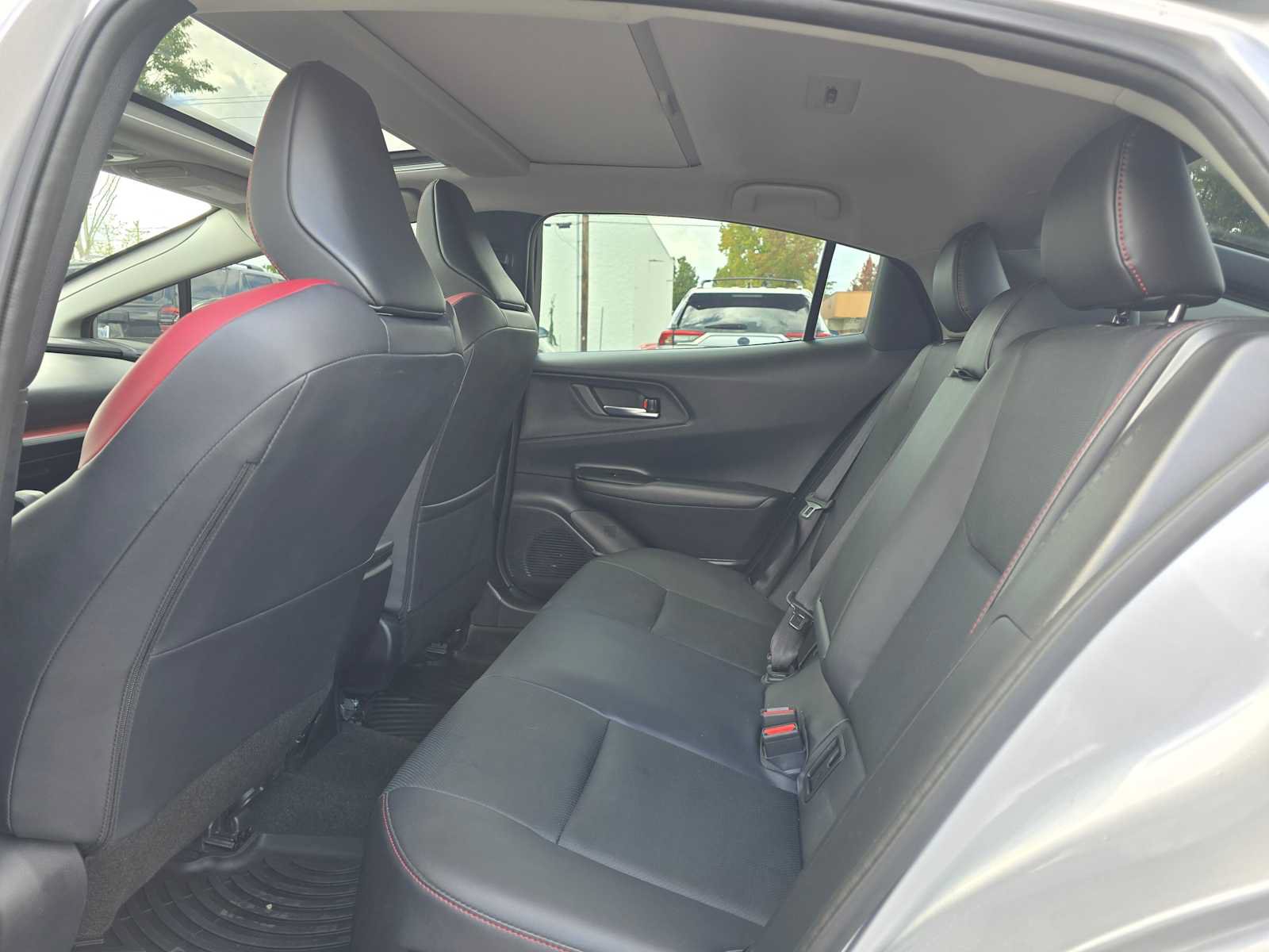 Certified 2024 Toyota Prius Prime FWD image 10