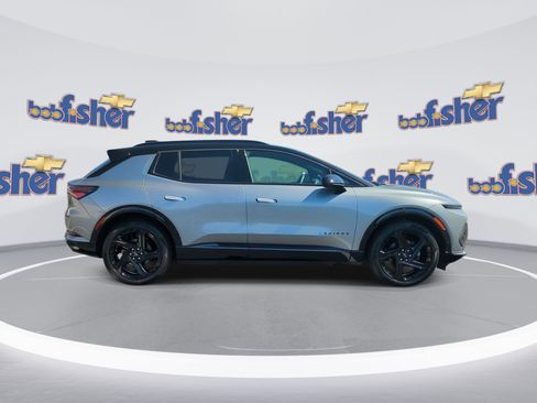 Certified 2024 Chevrolet Equinox EV RS image 9