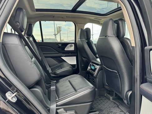Used 2020 Lincoln Aviator Reserve w/ Equipment Group 202A AWD/4WD image 13