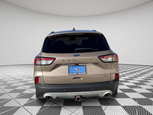 Used 2021 Ford Escape Titanium w/ Class II Trailer Tow Package image 6