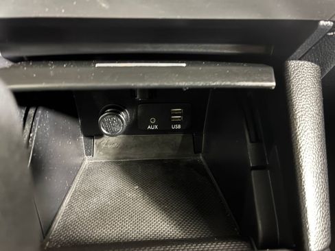 Used 2018 Subaru Outback 2.5i Limited image 16