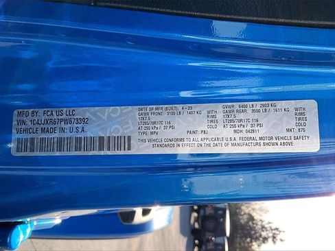 Used 2023 Jeep Wrangler Unlimited Rubicon 4xe image 36