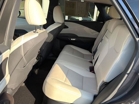 Used 2025 Lexus RX 350 Premium Plus w/ Accessory Package (Z1) FWD image 11