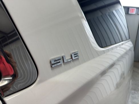 Used 2015 GMC Yukon SLE w/ Convenience Package RWD image 6