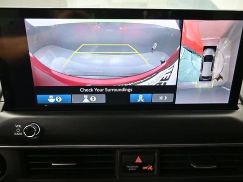 New 2026 Honda Pilot Touring image 7