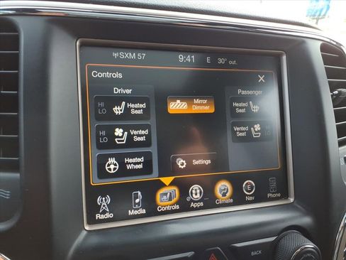 Used 2015 Jeep Grand Cherokee Overland w/ Advanced Technology Group image 25