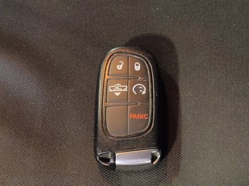 Used 2018 RAM 1500 Rebel w/ Luxury Group image 32