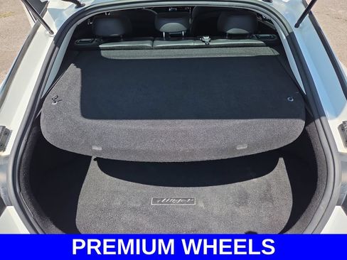 Used 2018 Kia Stinger Premium AWD/4WD image 18