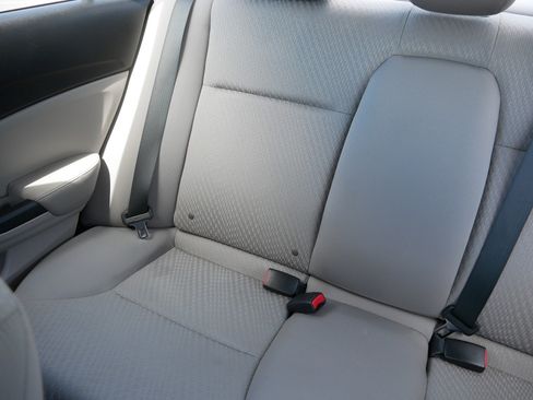 Used 2014 Honda Civic LX image 12