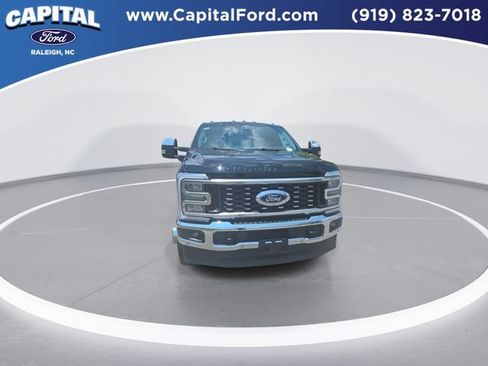 Used 2026 Ford F350 Lariat w/ Lariat Ultimate Package AWD/4WD image 3