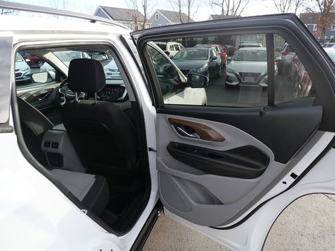 Used 2018 GMC Terrain SLE w/ Driver Convenience Package image 33