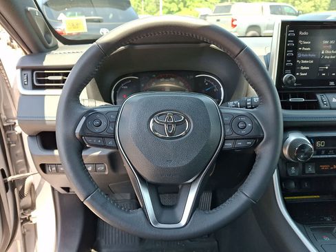 Used 2021 Toyota RAV4 XSE AWD/4WD image 24