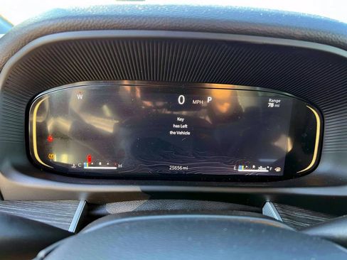 Used 2024 Jeep Wagoneer L Series II w/ Premium Group I image 26