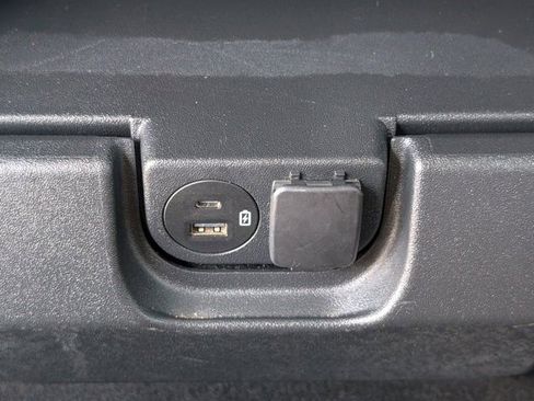 Used 2023 Ford F150 XLT RWD image 28