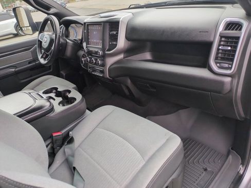 Used 2021 RAM 2500 Big Horn image 15