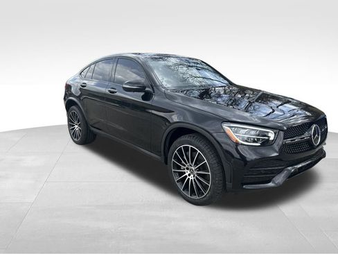 Used 2023 Mercedes-Benz GLC 300 4MATIC Coupe image 7