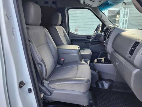 Used 2018 Nissan NV 2500 SV image 13