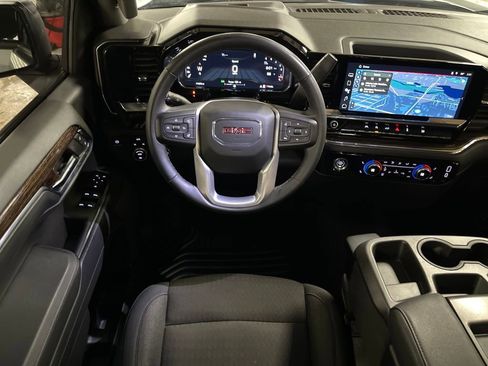 Used 2023 GMC Sierra 1500 Elevation image 14