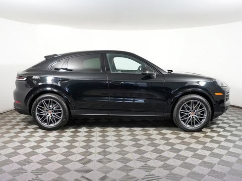 New 2026 Porsche Cayenne Coupe AWD/4WD image 8