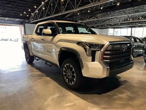 Used 2025 Toyota Tundra Limited image 7