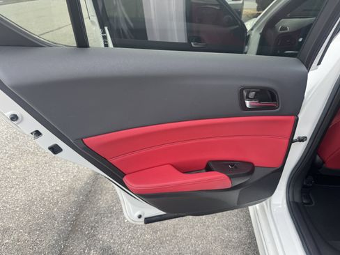 Used 2022 Acura ILX image 10